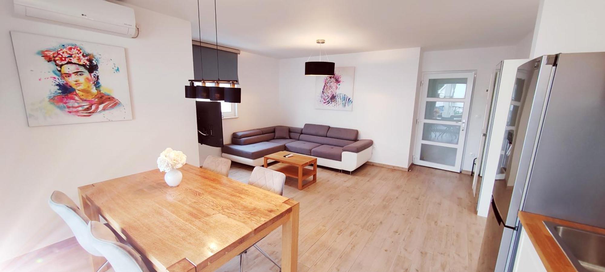 L&L Apartmani 1 Bol Exterior foto