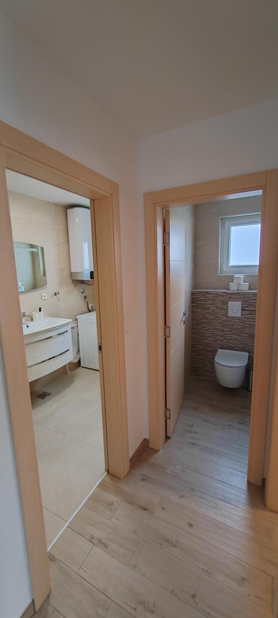 L&L Apartmani 1 Bol Exterior foto